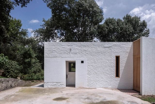 Casa L / LANZA Atelier - Ampliación, Puerta, Fachada