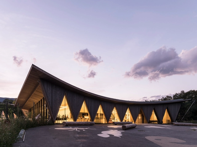 Pabellón Público del Parque Zoológico La Garenne / LOCALARCHITECTURE - Zoológico