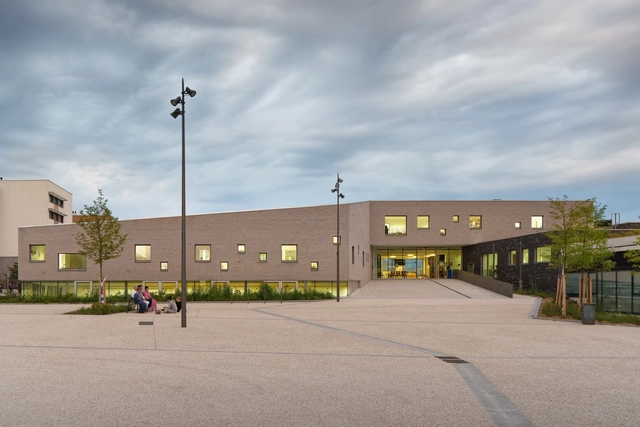 Orgeval Community Center and Event Space  / f+f architectes - Community Center, Facade, Door