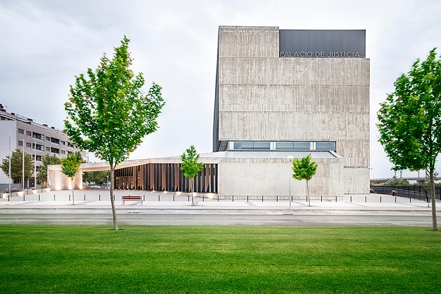 Palácio da Justiça de Huesca / Ingennus - Juízados E Tribunais