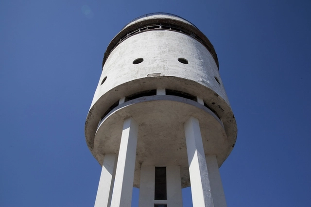 How a Group of "Partners in Crime" Restored Yekaterinburg's Constructivist-Era White Tower - Featured Image