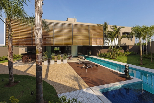 Casa De Camillo / Gil Carlos de Camillo - Casas