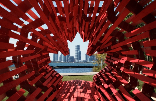 This Maple Leaf Shaped Tunnel Commemorates Hungarian Refugees in Canada  - Featured Image