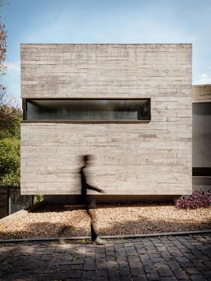 Casa Pereira Narvaes  / SUCRA Arquitetura + Design - Casas