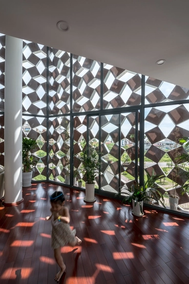 Casa de respiración adecuada / H&P Architects - Apartamentos