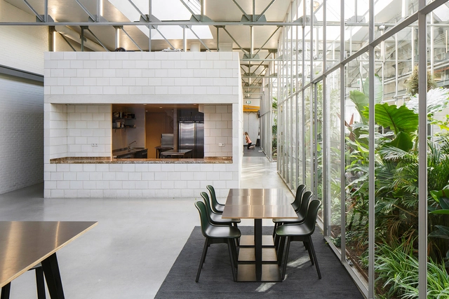 Sede principal Joolz / Space Encounters - Edificios Institucionales