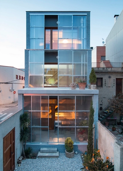 Casa 1105   / H Arquitectes - Casas