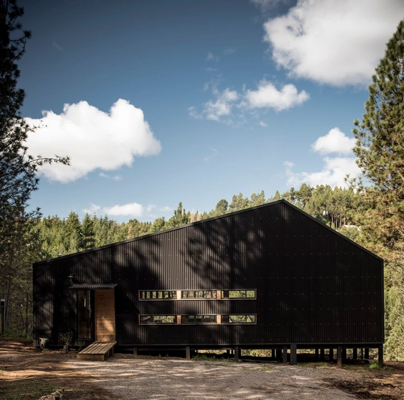 Casa La Quimera  / Ruca Proyectos - Casas
