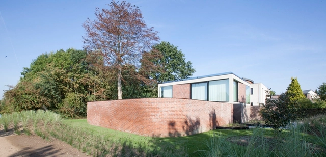 CASA MKAC / UAU collectiv - Casas