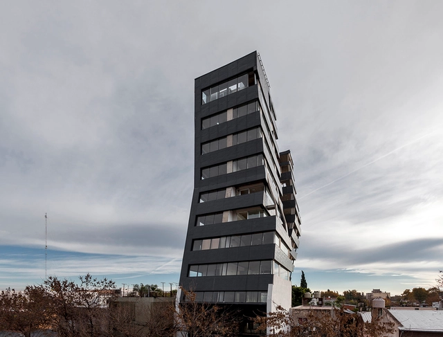 Edifício Urquiza / Federico Marinaro - Apartamentos