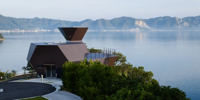 Uma nova etapa na carreira de Toyo Ito: projetos comunitários de pequena escala - Imagem de Destaque