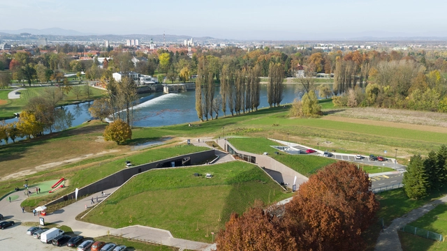 Museu do Rio e Aquário de Água Doce de Karlovac / 3LHD - Aquário