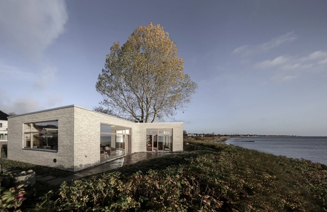 Villa Platan / ADEPT - Casas