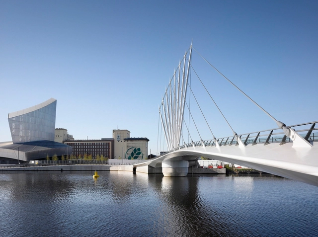 Media City Footbridge / WilkinsonEyre - Pedestrian Bridge, Cityscape