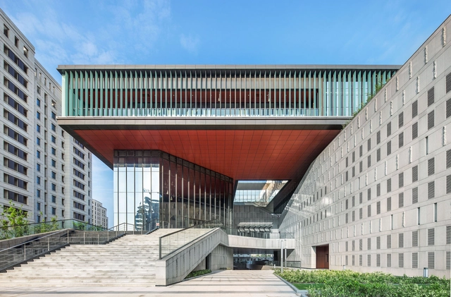Centro Cultural & Artístico Waigaoqiao / Tianhua Architecture Planning & Engineering Ltd. - Arquitectura Cultural