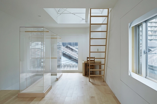 Una casa en Tsukishima / ICADA - Renovación