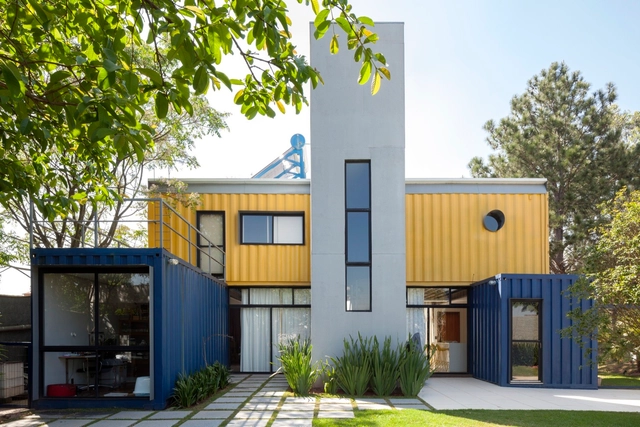 Casa Container Granja Viana / Container Box - Casas