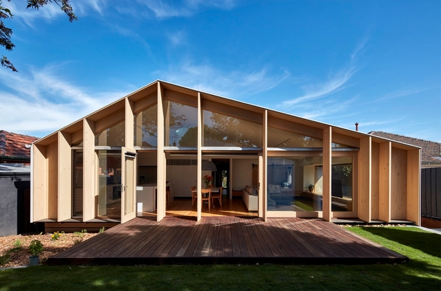 Lean To House / Warc Studio - Renovation, Door, Facade