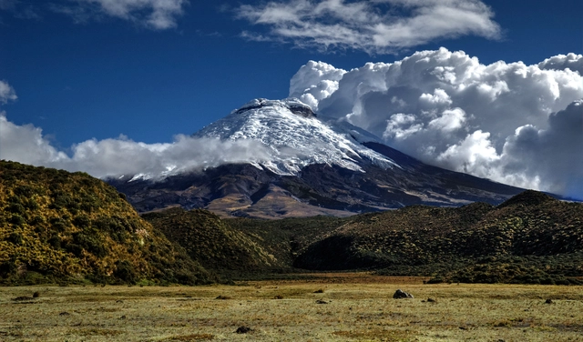 ¿Es Latinoamérica víctima de una amnesia colectiva? El caso del volcán Cotopaxi en Ecuador - Imagen Principal