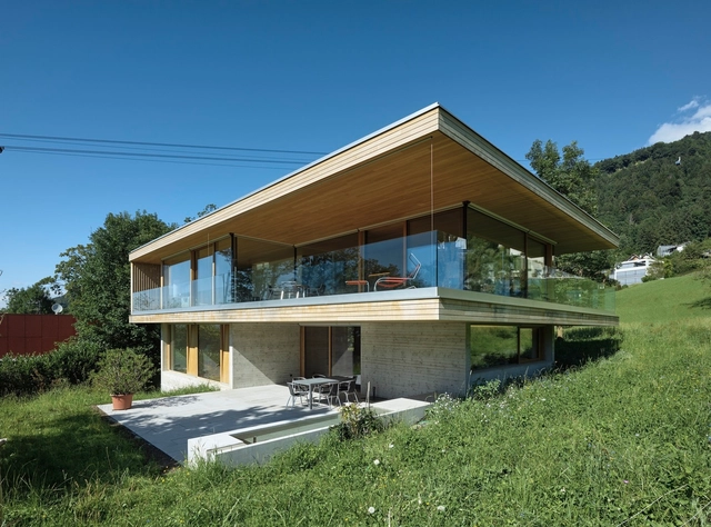 Casa D / Dietrich | Untertrifaller Architekten - Casas
