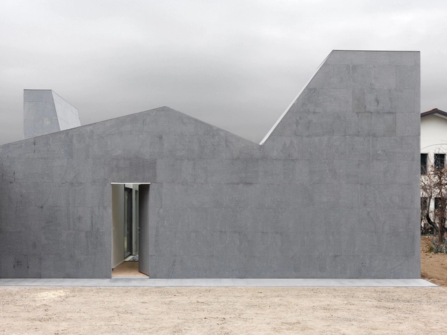 Wigglyhouse / ifdesign - Casas