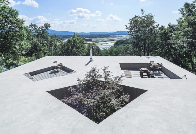 Tilt Roof House  / BCHO Architects - Houses, Garden, Facade