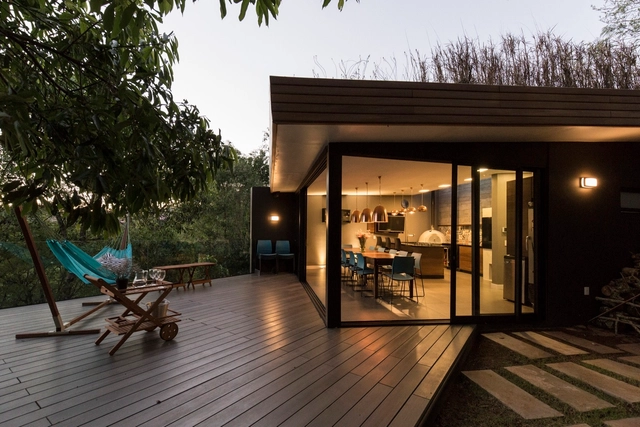 Casa Villaggio / Sacha Zanin - Casas