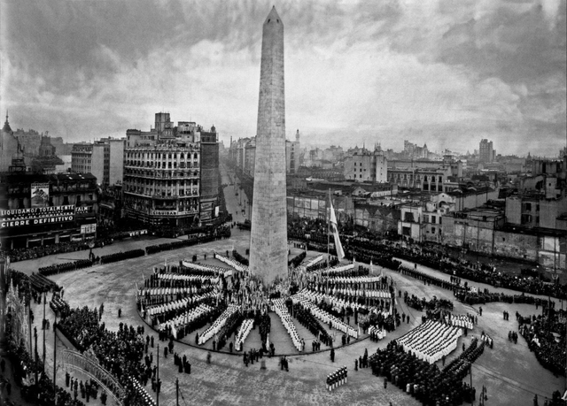 El espacio público de Buenos Aires, bajo el lente de Horacio Coppola - Imagen Principal
