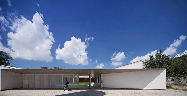 Jardín Las Flores  / Subsecretaría de Obras de Arquitectura - Gobierno de la ciudad de Santa Fe - Kindergarten, Fachada