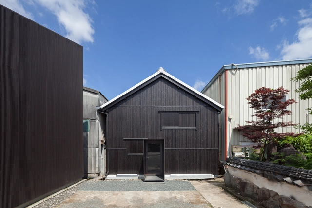 Fukuchiyo Sake / yHa architects - Cervecería