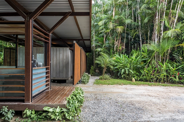 Una Pavillion / Apiacás Arquitetos - Obras De Pequeña Escala