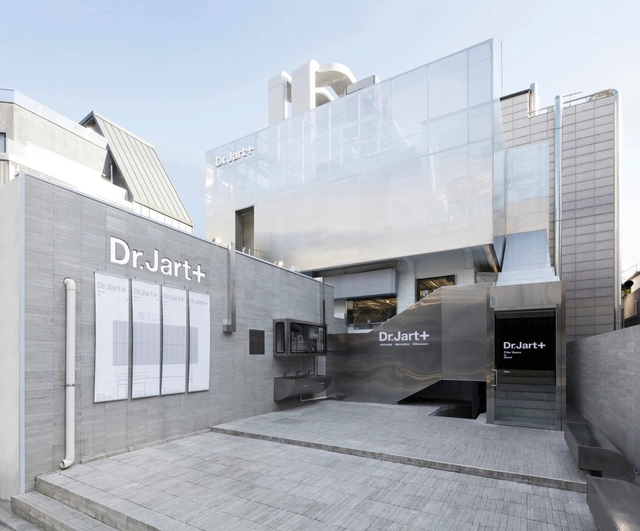 Dr. Jart+ Flagship Store / Betwin Space Design - Office Buildings