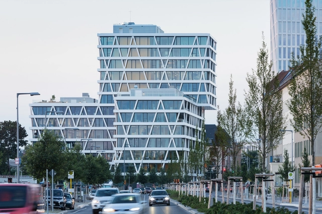 Sede 50Hertz Berlin  / LOVE architecture and urbanism - Edificio De Oficinas
