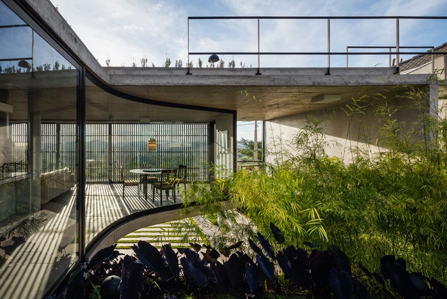 Casa LEnS / Obra Arquitetos - Casas
