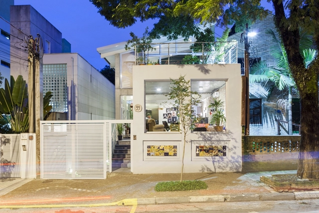 Espaço Cult  / Ateliê Navio - Centro Cultural, Fachada, Porta, Iluminação