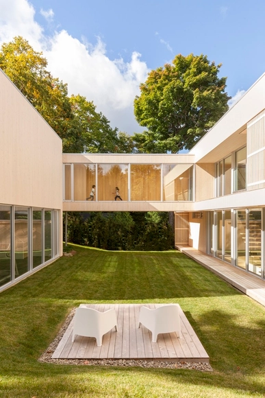 La Grande Passerelle / Atelier Pierre Thibault - Casas