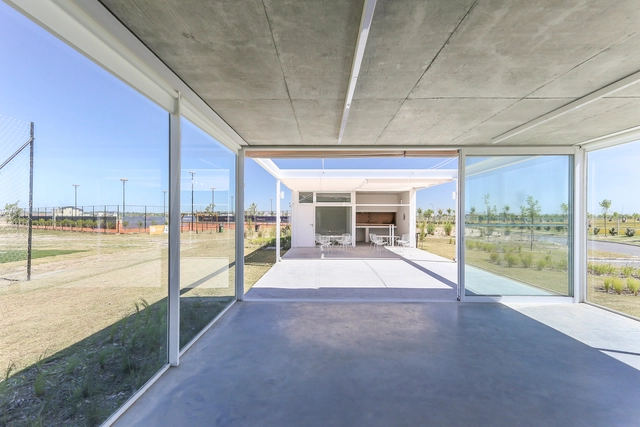 Club Fútbol- Puertos Escobar  / Torrado Arquitectos - Arquitectura Deportiva