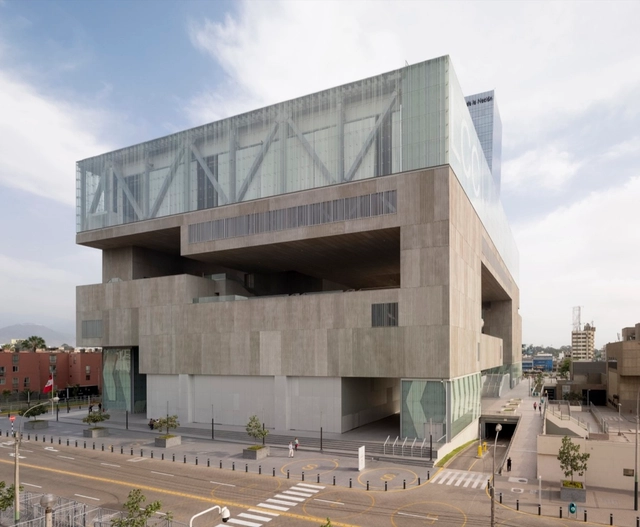 Centro de Convenções de Lima / IDOM - Centro Cultural