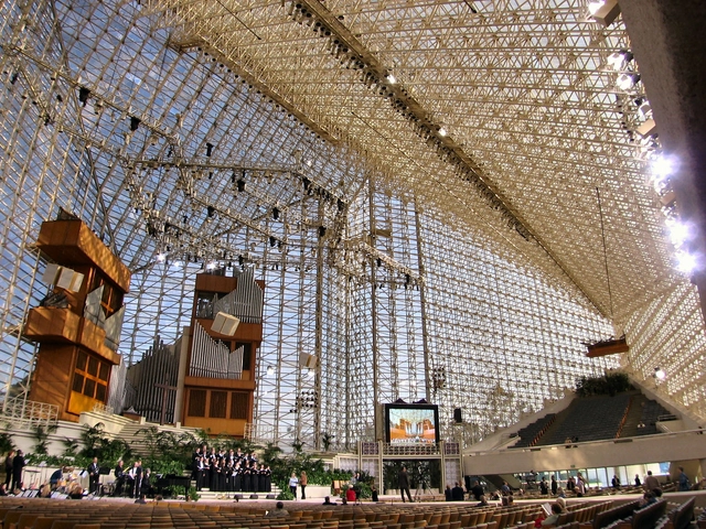 Adaptação da Catedral de Vidro para sua segunda vida longe dos holofotes - Imagem de Destaque