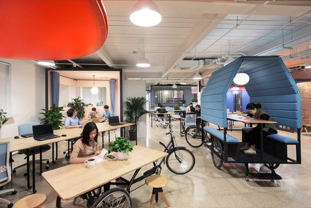 Oficina House Parts / People's Architecture Office - Interiores De Oficina