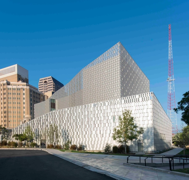 Tobin Center for the Performing Arts  / LMN + Marmon Mok - Exterior Photography, Cultural Center, Facade
