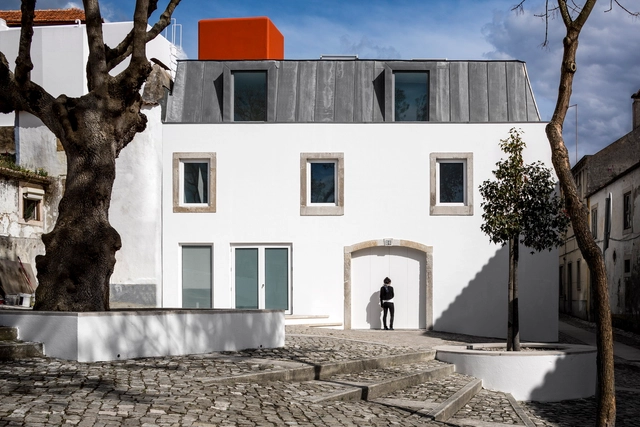 Transforma艺术工作室  / Pedro Gadanho + CVDB arquitectos - 美术馆