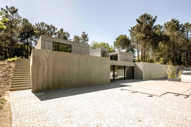 Quinta do Carregal / WAATAA_we are all together around architecture - Casas