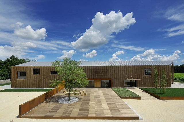 New BIO Winery  / MADE Associati Architetti - Winery, Garden, Facade