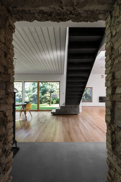 Casa em Vilnius / Laurynas Žakevičius Architects - Casas