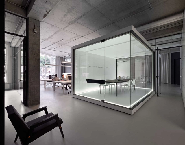 Office & Maket Hub  / SOESTHETIC GROUP - Offices Interiors, Kitchen, Facade, Table, Bench, Chair