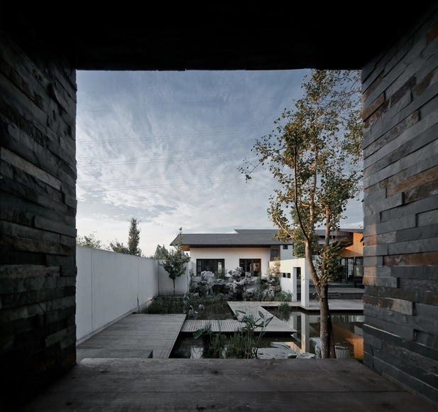 Deep³ Courtyard / Atelier Lai - Housing