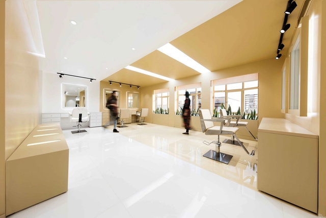 Salão de Beleza Shokrniya / 4 Architecture Studio - Design De Interiores