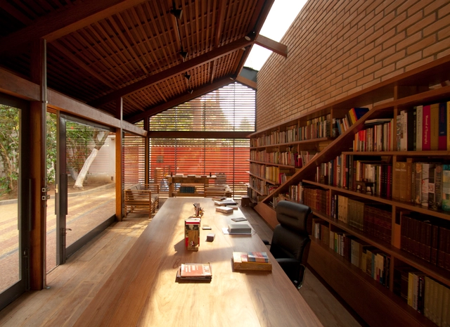 Jardín Biblioteca Cotia / IPEA - Casas