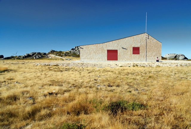 Learn How This Portuguese Project Was Inspired by Strong Winds and a Striking Landscape - Featured Image